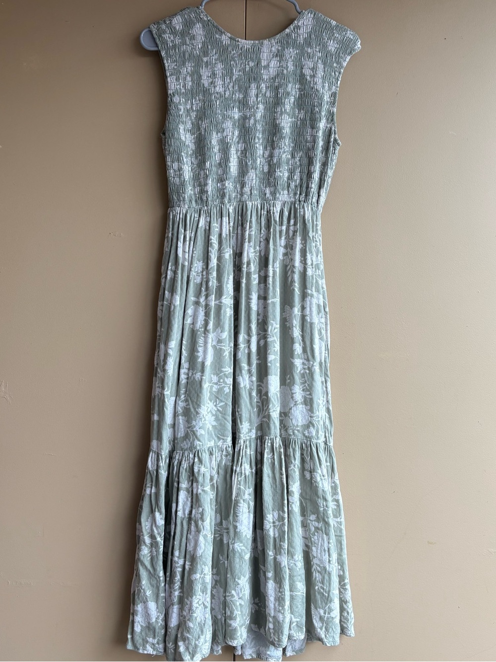 Treasure & Bond women’s smocked maxi dress